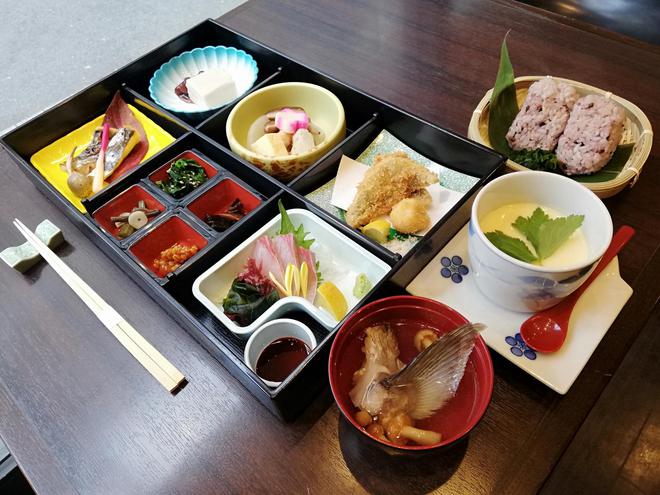 日本 43%韩国 344%中国连年飙升开元棋牌app中日韩肥胖率差距显著：(图3)